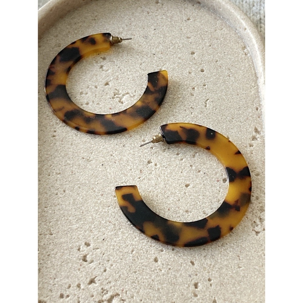 Faux Tortoise Shell Look Hoop Earrings Brown Black Resin Acrylic Open Hoops